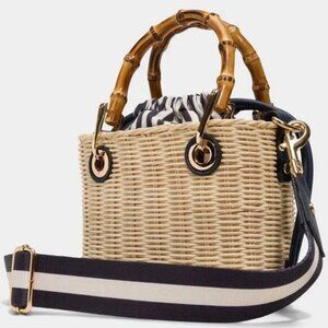 Cabin Retreat Navy Brown Bucket Bag